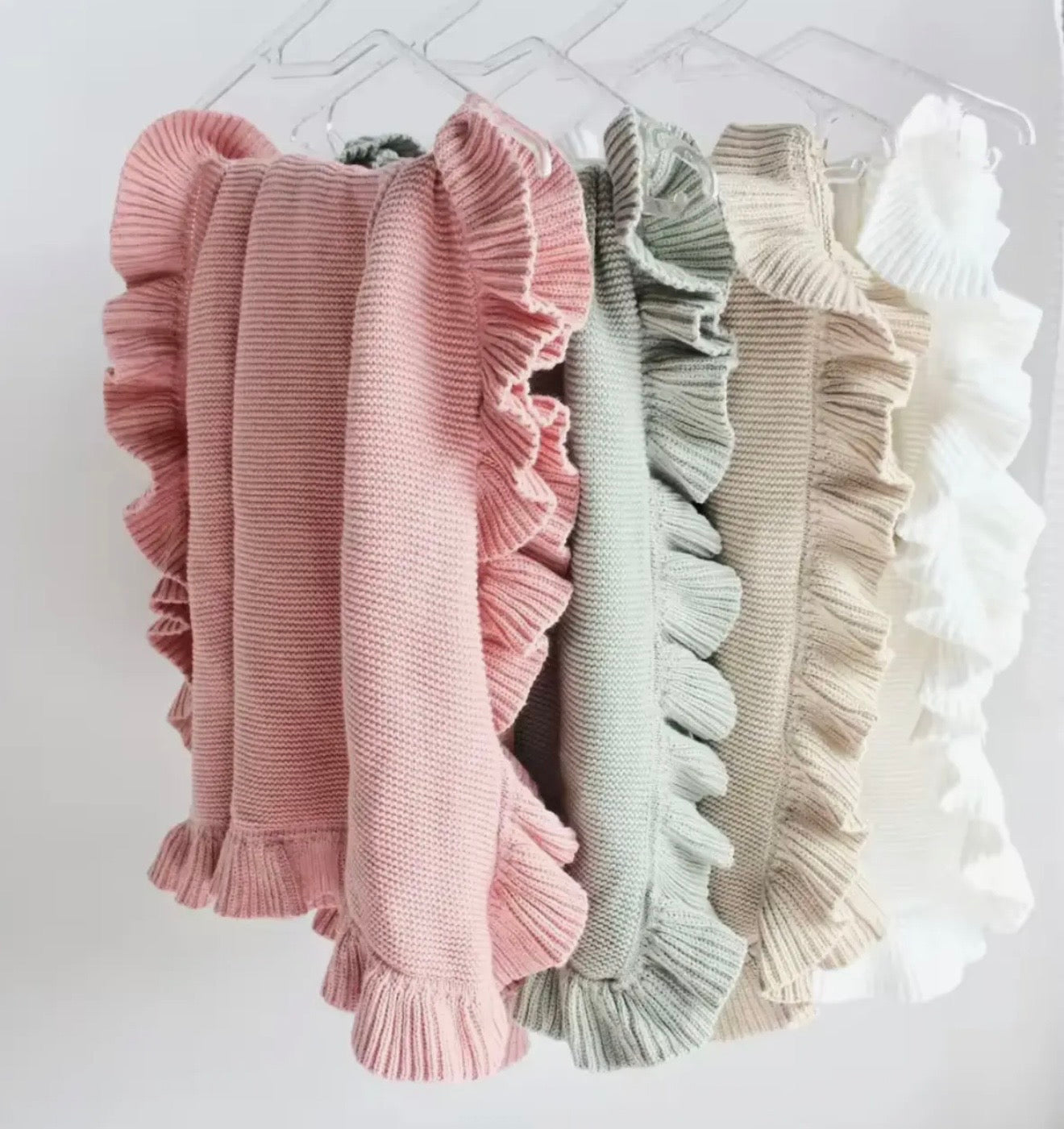 Ruffle Knit Blanket